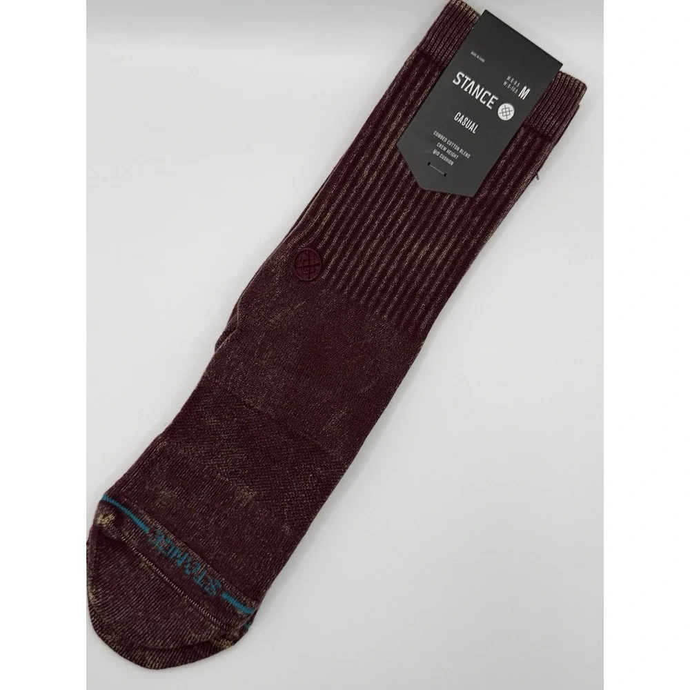 Stance Icon Dyed Crew Socks Fig Burgundy Medium A556A25IDC NWT Mens 6-8.5